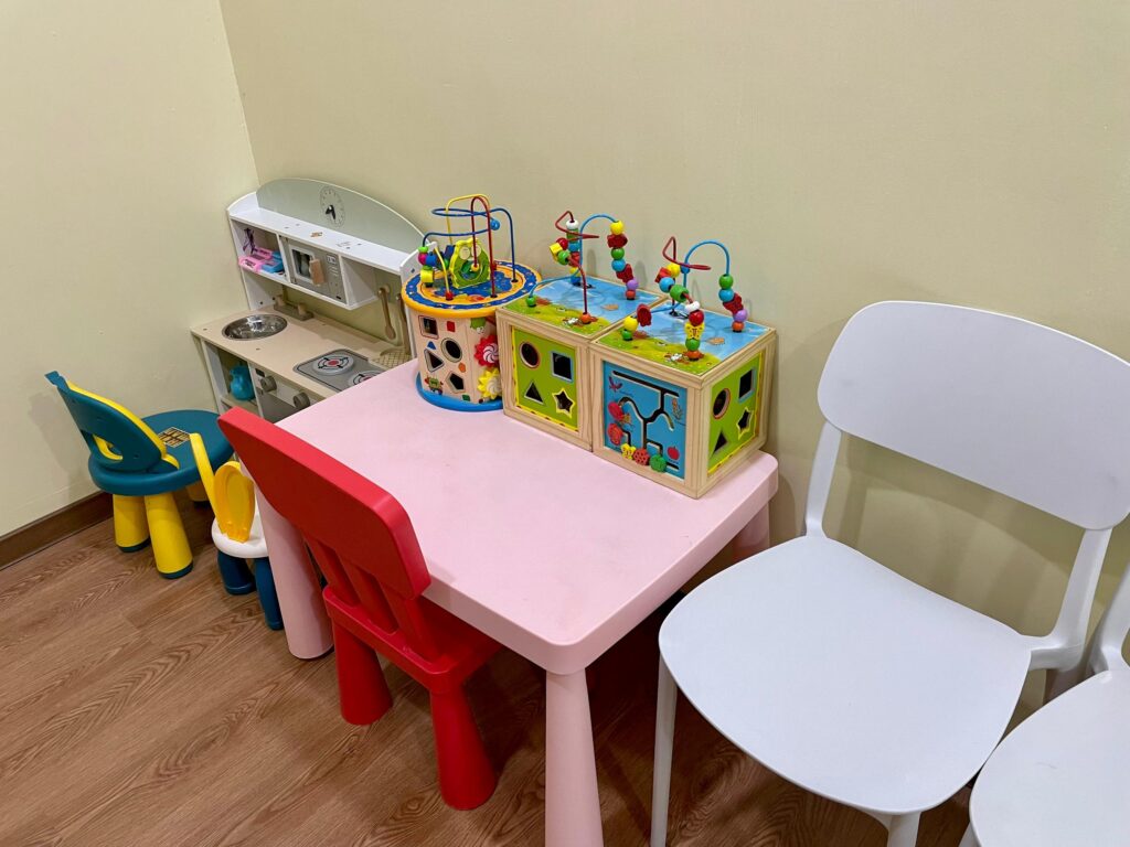 Interior Klinik Awla (9)