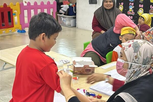 sakura-KLINIK AWLA COME TO SCHOOL LITTLE CALIPHS (28)