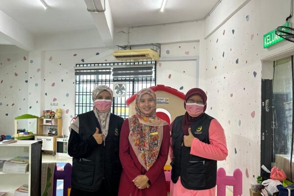 sakura-KLINIK AWLA COME TO SCHOOL LITTLE CALIPHS (34)