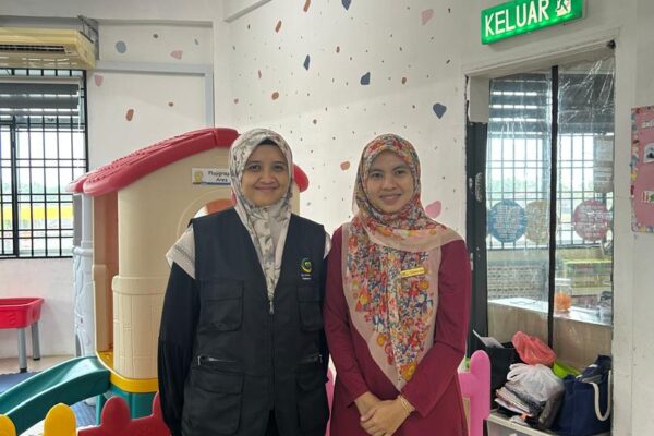 sakura-KLINIK AWLA COME TO SCHOOL LITTLE CALIPHS (36)