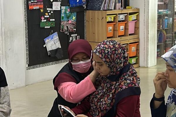 sakura-KLINIK AWLA COME TO SCHOOL LITTLE CALIPHS (6)