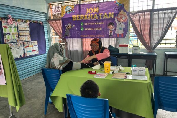 sakura-KLINIK AWLA COME TO SCHOOL SK BUKIT GAMBIR (5)