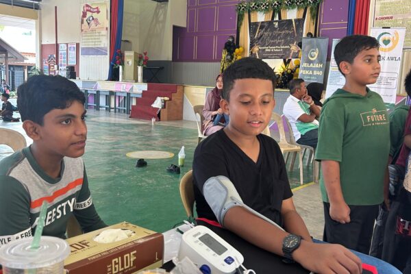 sakura-KLINIK AWLA COME TO SCHOOL SK KOTA RAJA (2)