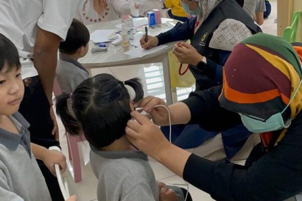 sakura-KLINIK AWLA COME TO SCHOOL TEN TOES (4)