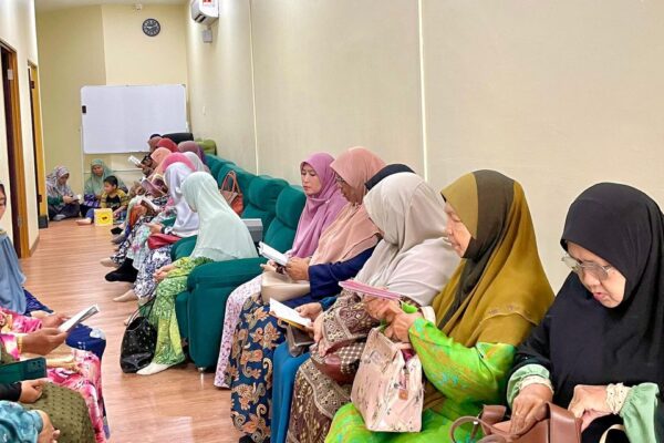 sakura-PROGRAM WOMEN TALK AT KLINIK AWLA (22)