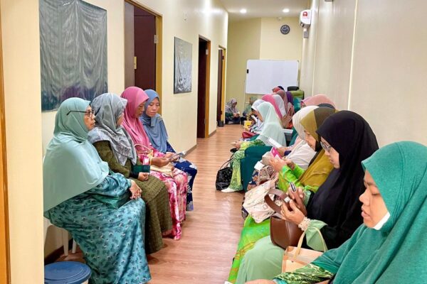 sakura-PROGRAM WOMEN TALK AT KLINIK AWLA (24)