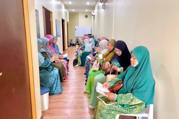 sakura-PROGRAM WOMEN TALK AT KLINIK AWLA (4)